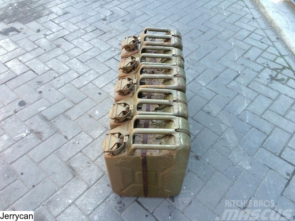  Jerrycan Tank containere