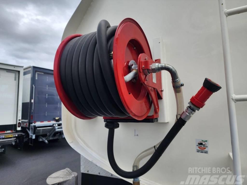 Freightliner Cascadia Vanningsvogn for støvdemping