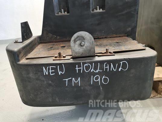 New Holland TM 175 fuel tank Førerhus og Interiør