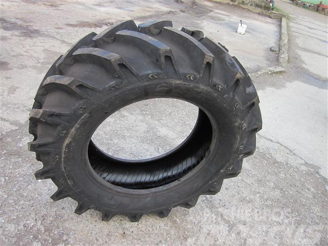 Dunlop 14,9x28 Dekk, hjul og felger