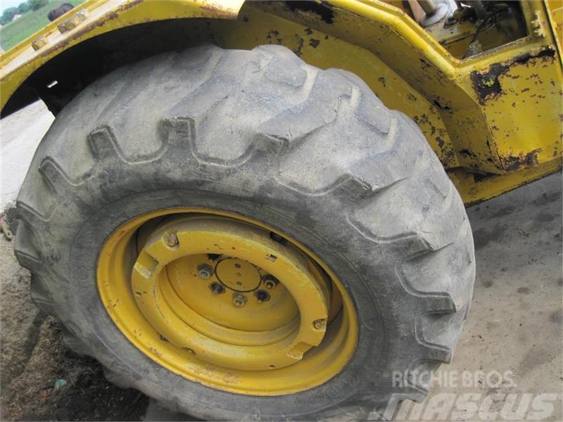 Goodyear 16,9x28 Dekk, hjul og felger