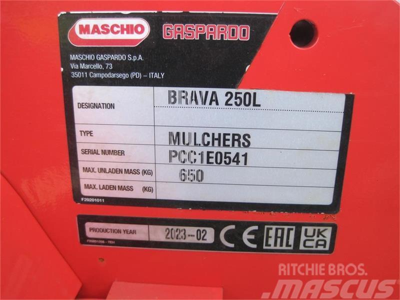 Maschio Brava 250 Slåmaskiner