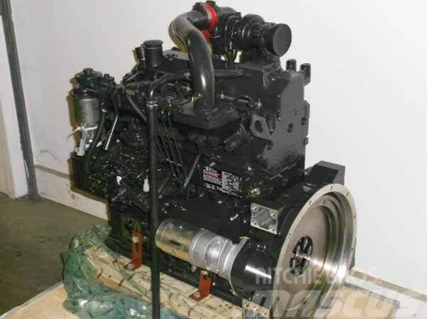 Komatsu S4D95LE-3 Motorer