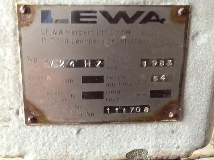 Lewa Type V24HZ pumpe Vannpumper