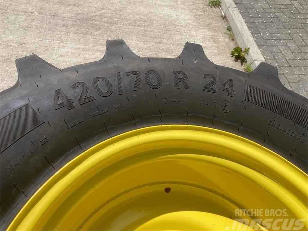 John Deere Wheels & Tyres Dekk, hjul og felger