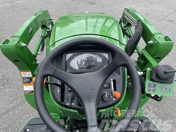 John Deere 3043D Traktorer