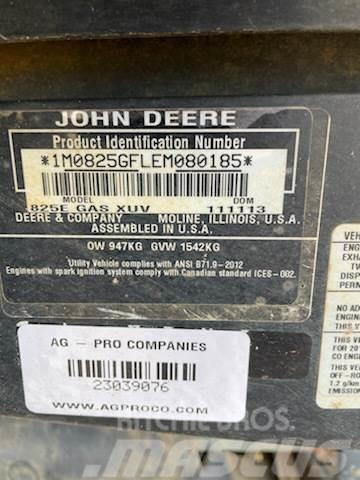 John Deere 825I S4 Redskapsbærere