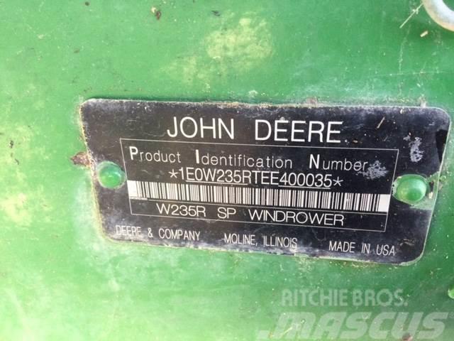 John Deere W235 Slåmaskiner
