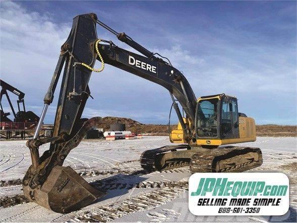 John Deere 200D LC Excavator Beltegraver
