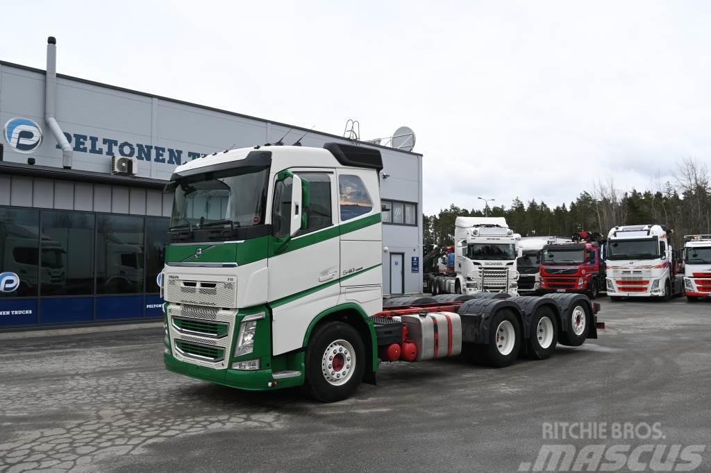 Volvo FH540 8x4*4 Tridem Chassis