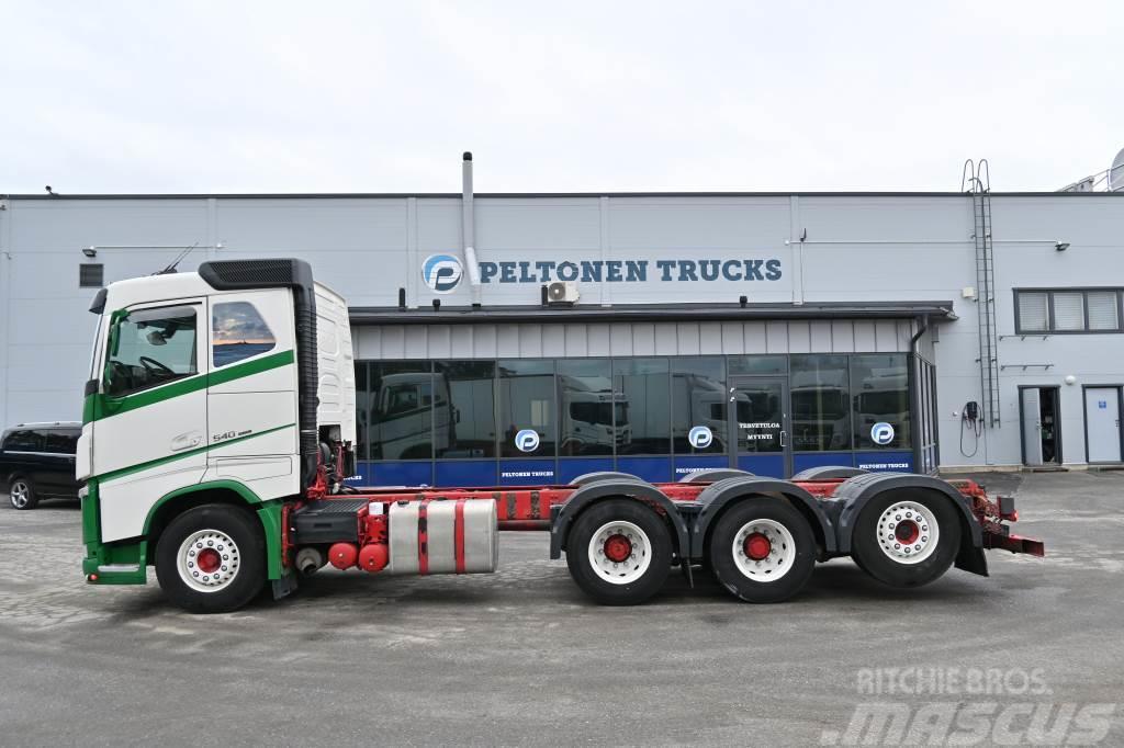 Volvo FH540 8x4*4 Tridem Chassis