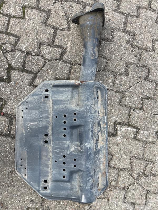 Scania SCANIA MUDGUARD RH 2054584 Chassis og understell