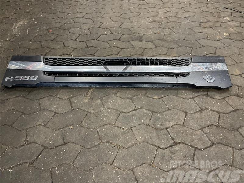 Scania SCANIA NGR GRILL LOWER Chassis og understell