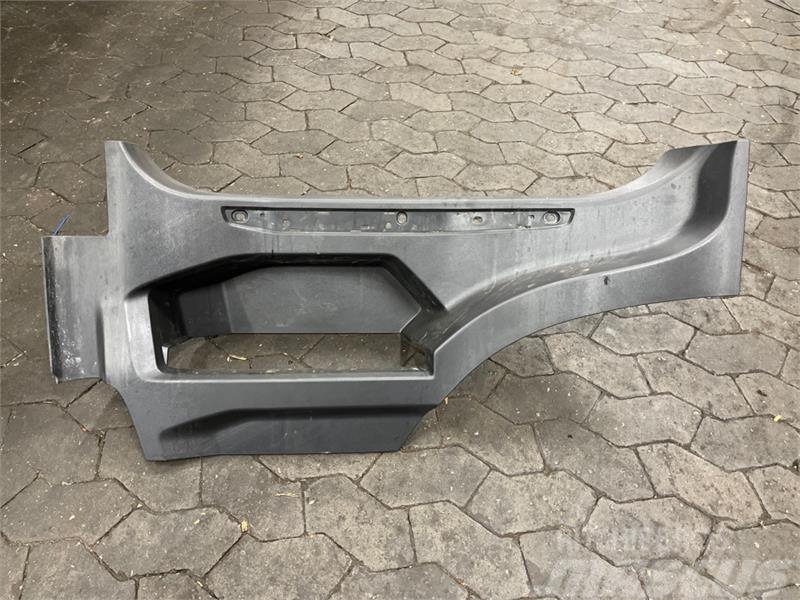Scania SCANIA SIDE PANEL 2418447 Chassis og understell
