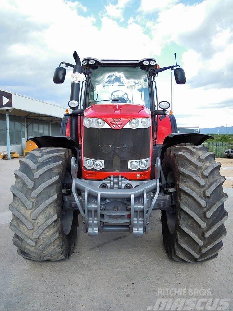 Massey Ferguson 8690 Traktorer