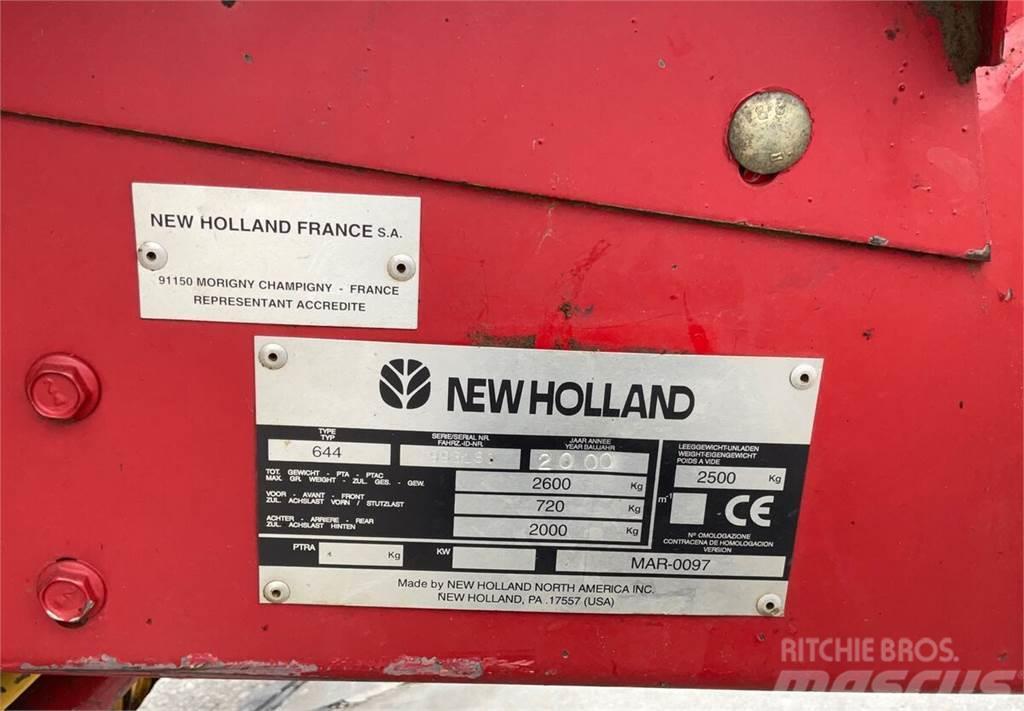 New Holland 648 Rundballepresser