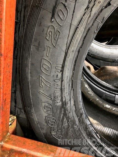Dunlop 400/70-20 / 16/70-20 Dekk, hjul og felger