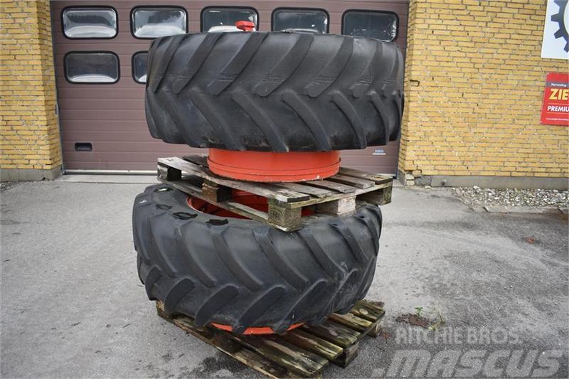 Michelin 540/65-30 Dekk, hjul og felger