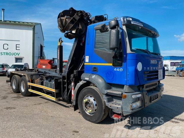Iveco TRAKKER 440 6x4 for containers with crane,vin872 Krokbil