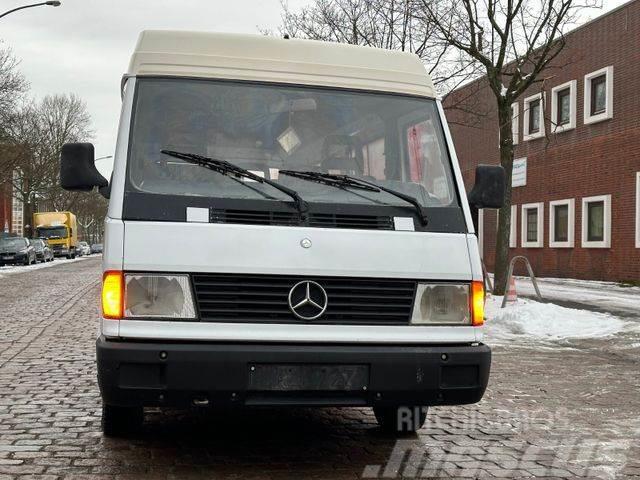 Mercedes-Benz 100 D / 9 Sitzer / Diesel Minibusser