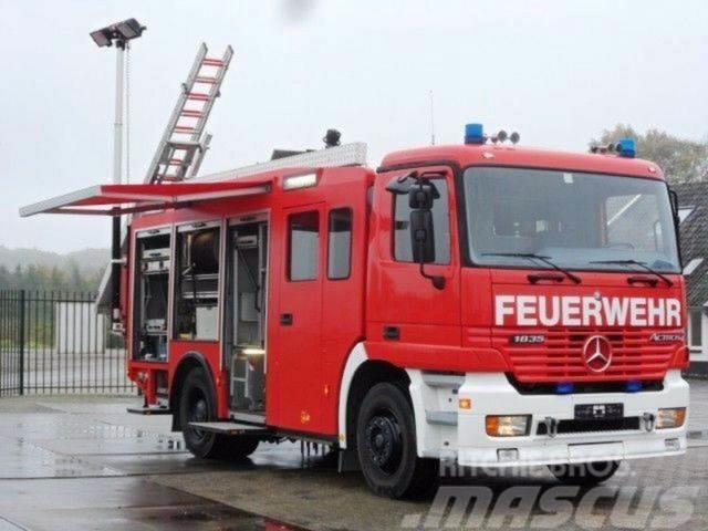 Mercedes-Benz ACTROS 1835 Feuerwehr 2080 L Fire Unit !! Andre lastebiler
