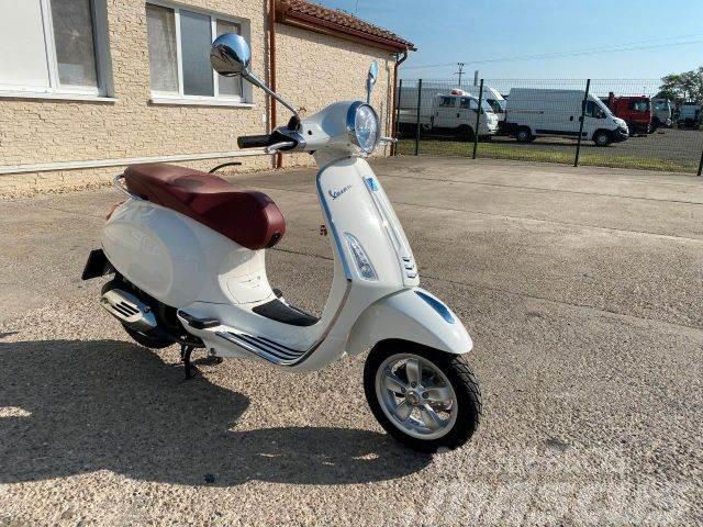 Piaggio VESPA Primavera125 ie3V VIN 576 Personbiler