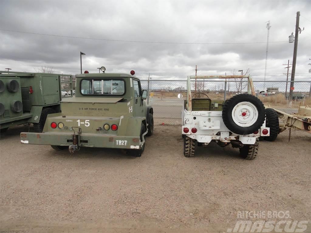 Jeep M38A1 Pickup/planbiler