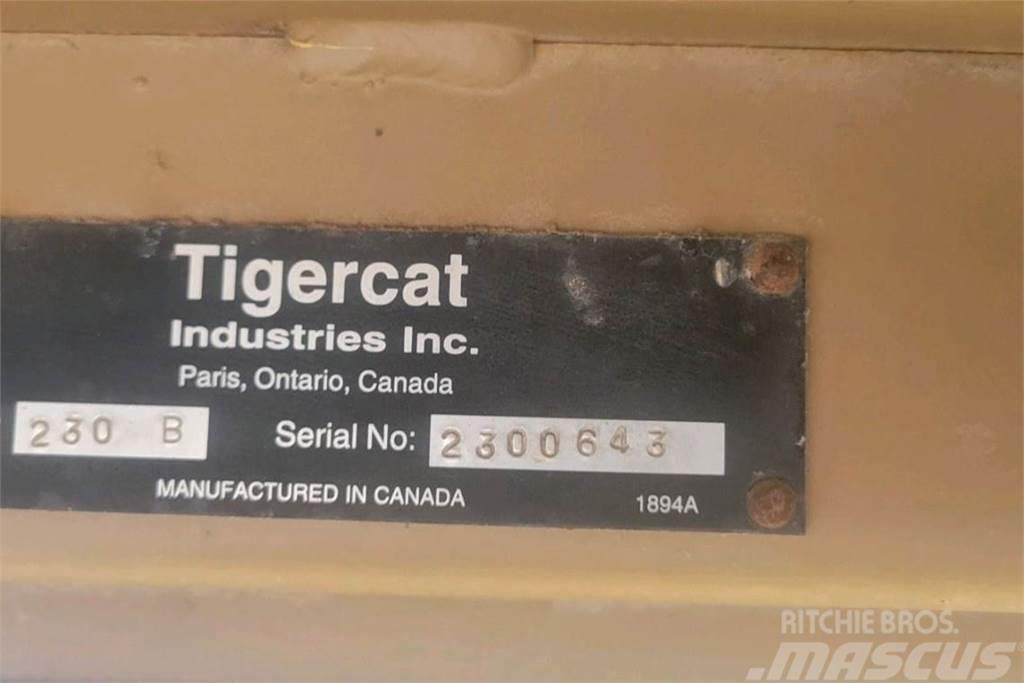 Tigercat 230B Knuckleboom lastere