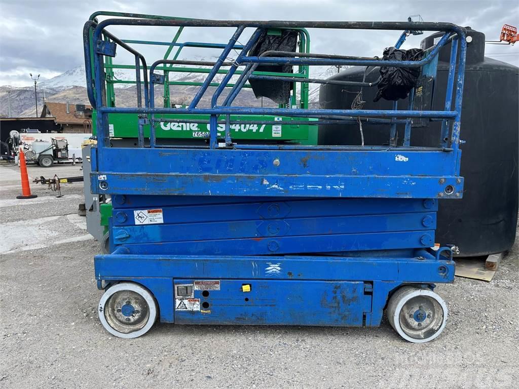 UpRight 26 Ft Electric Sakselifter