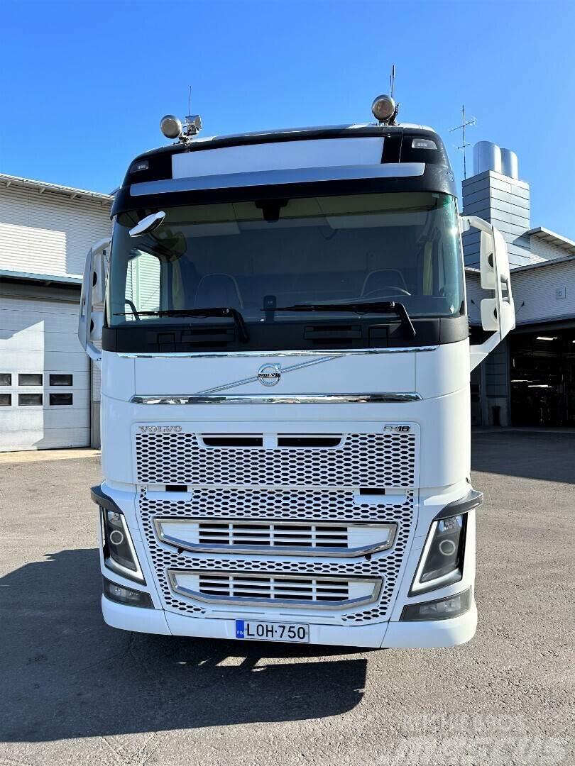 Volvo FH16 650 8x4 Chassis