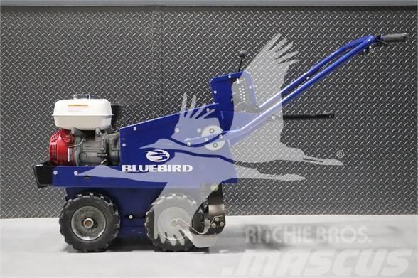 Blue Bird SC550 Andre Park- og hagemaskiner