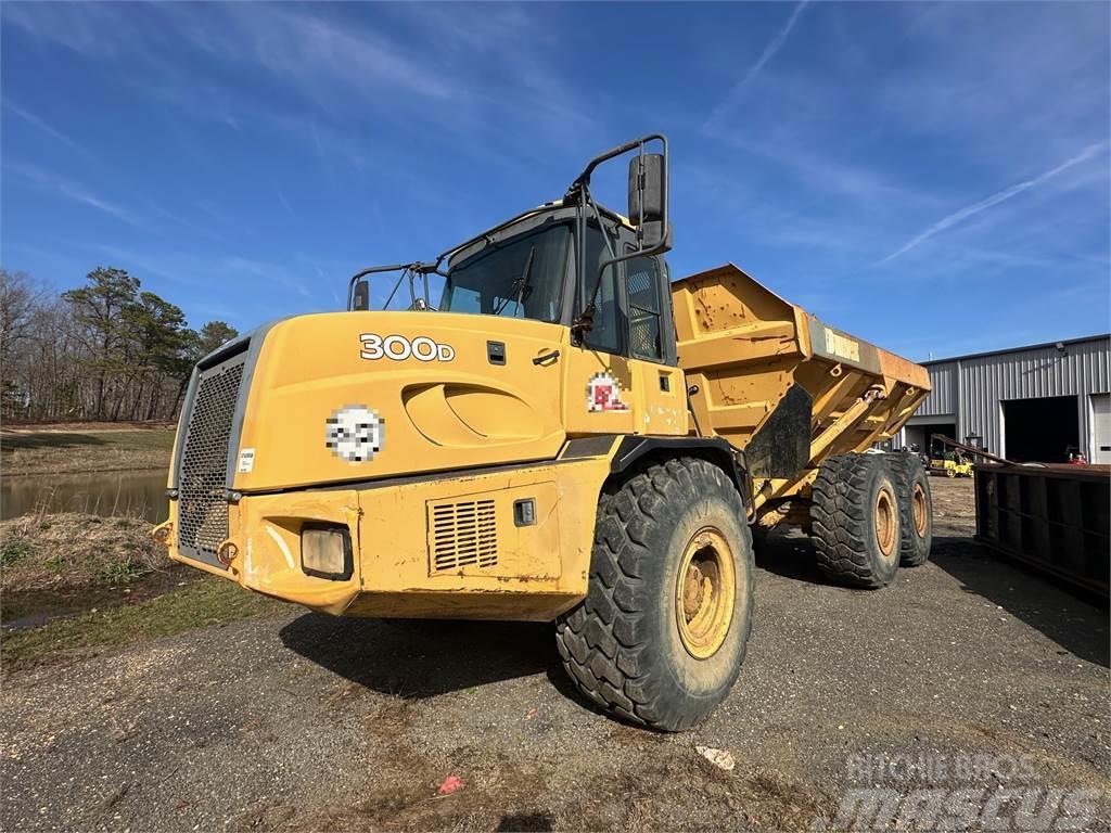 John Deere 300D Rammestyrte Dumpere