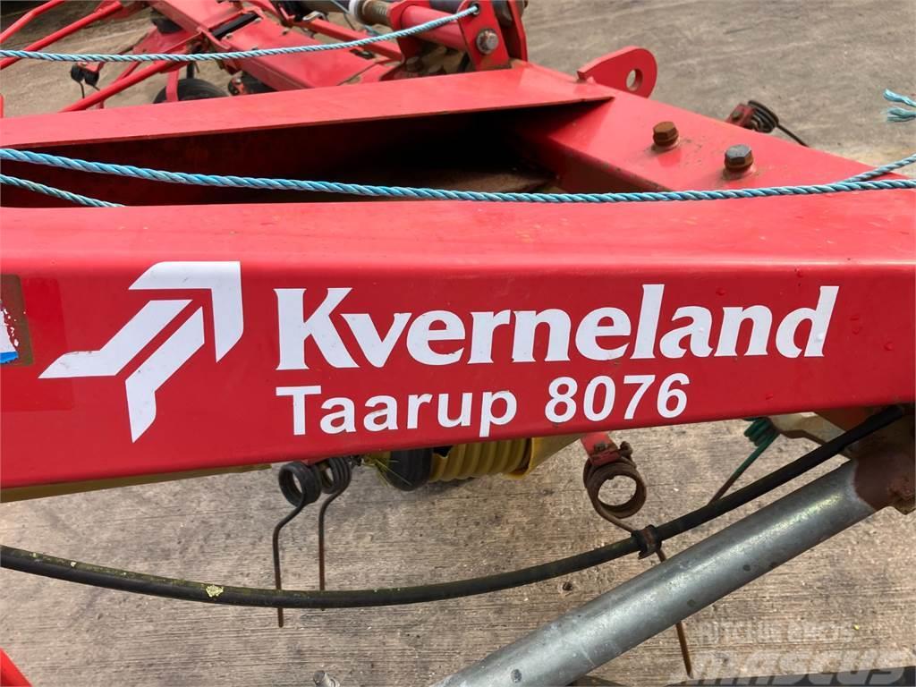 Kverneland Taarup 8076 6 Rotor Raker og høyvendere