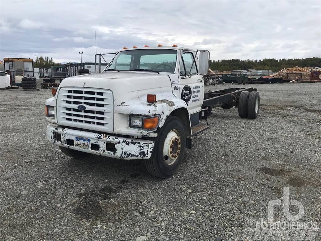 Ford F-700 Chassis