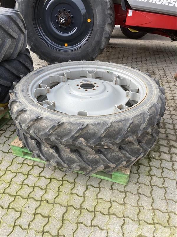 Dunlop 9.5 x 44 Sprøjtehjul Dekk, hjul og felger