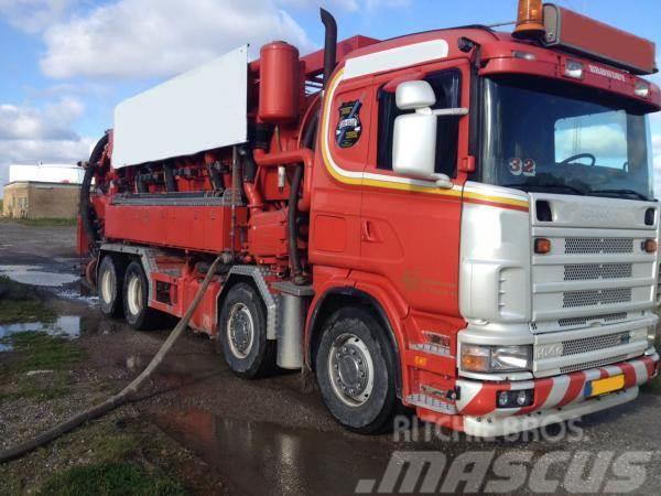 Scania Helmers recycler 164 G Slamsugere