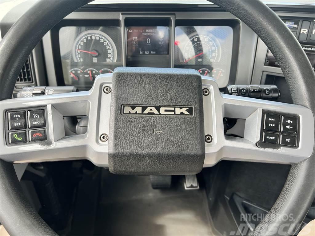 Mack AN64T Trekkvogner