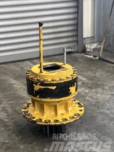 CAT 330 BL SLEAWING REDUCER Chassis og understell