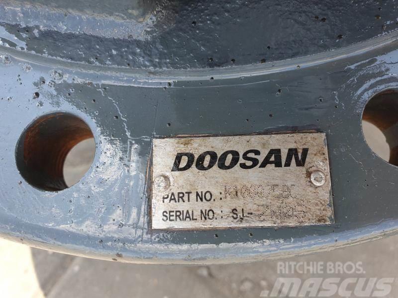 Doosan DX 480 K1000758C Chassis og understell