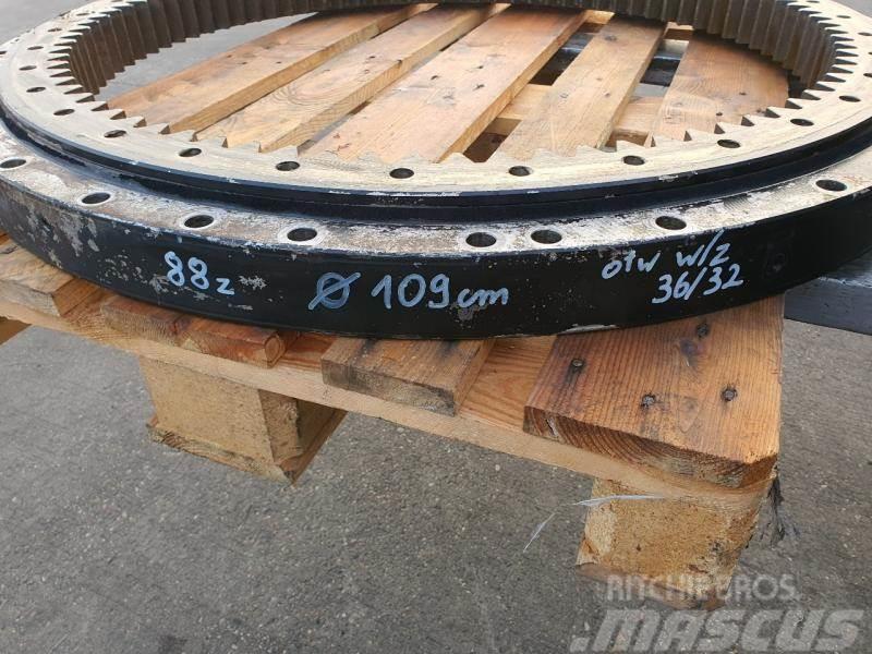 Hitachi ZX145W-6 BEARING Chassis og understell