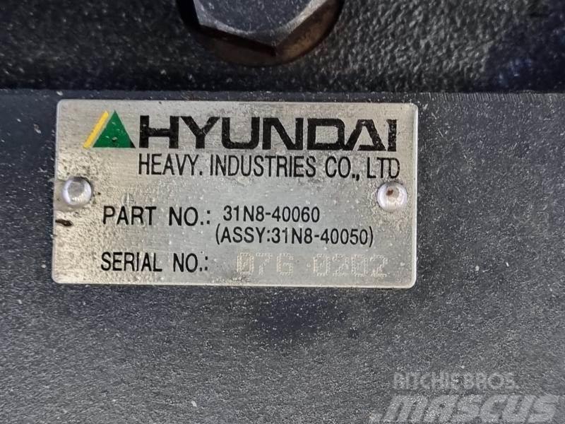 Hyundai FINAL DRIVE 31N8-40060 Aksler