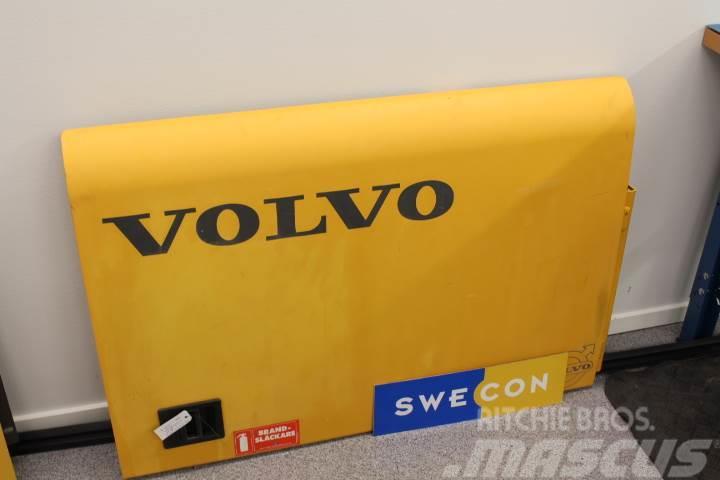 Volvo EW160B Sidoluckor Chassis og understell