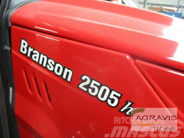 Branson Tractors 2505 H Traktorer