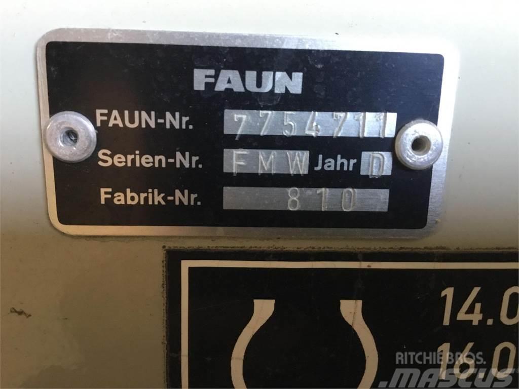 Faun ATF 45-3 upper cabin Førerhus og Interiør