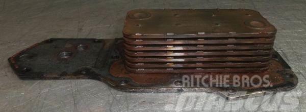 CASE Oil cooler for engine Case 6T-590/86 3921558 Andre komponenter