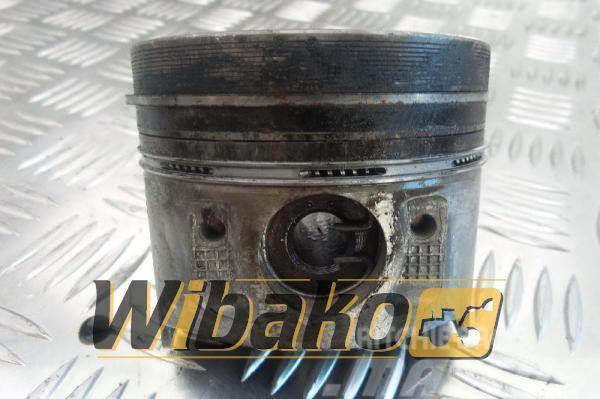 Kubota Piston Engine / Motor Kubota V1505-E Andre komponenter