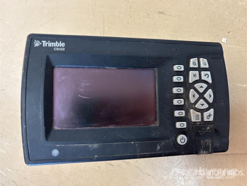 Trimble Depth Control System Auksjoner på brukte andre komponenter - Trimble Grade Control System ...